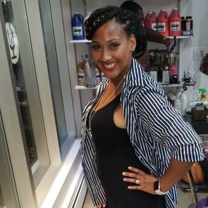 Meet your Posher, Donai